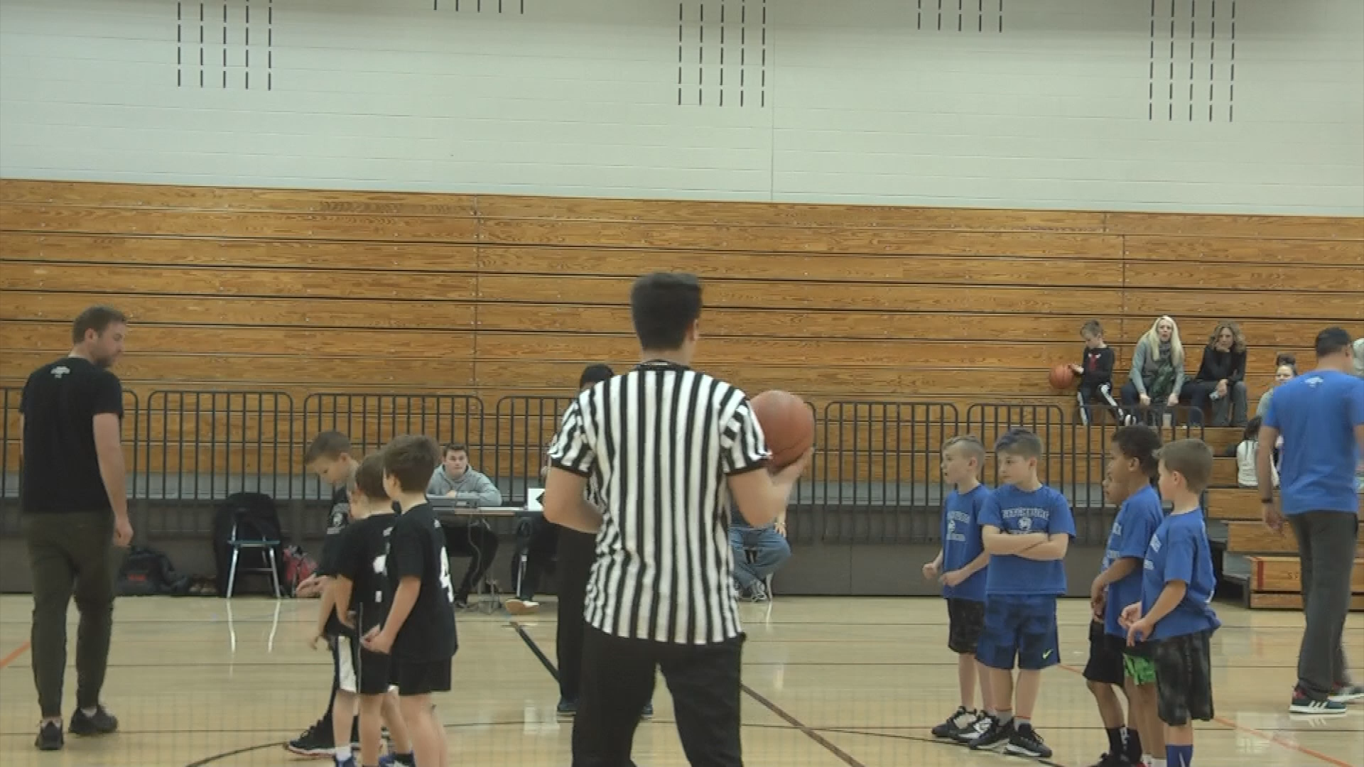 Thumbnail image for GOW Boys Basketball Royal Blue vs Black 1-18-20