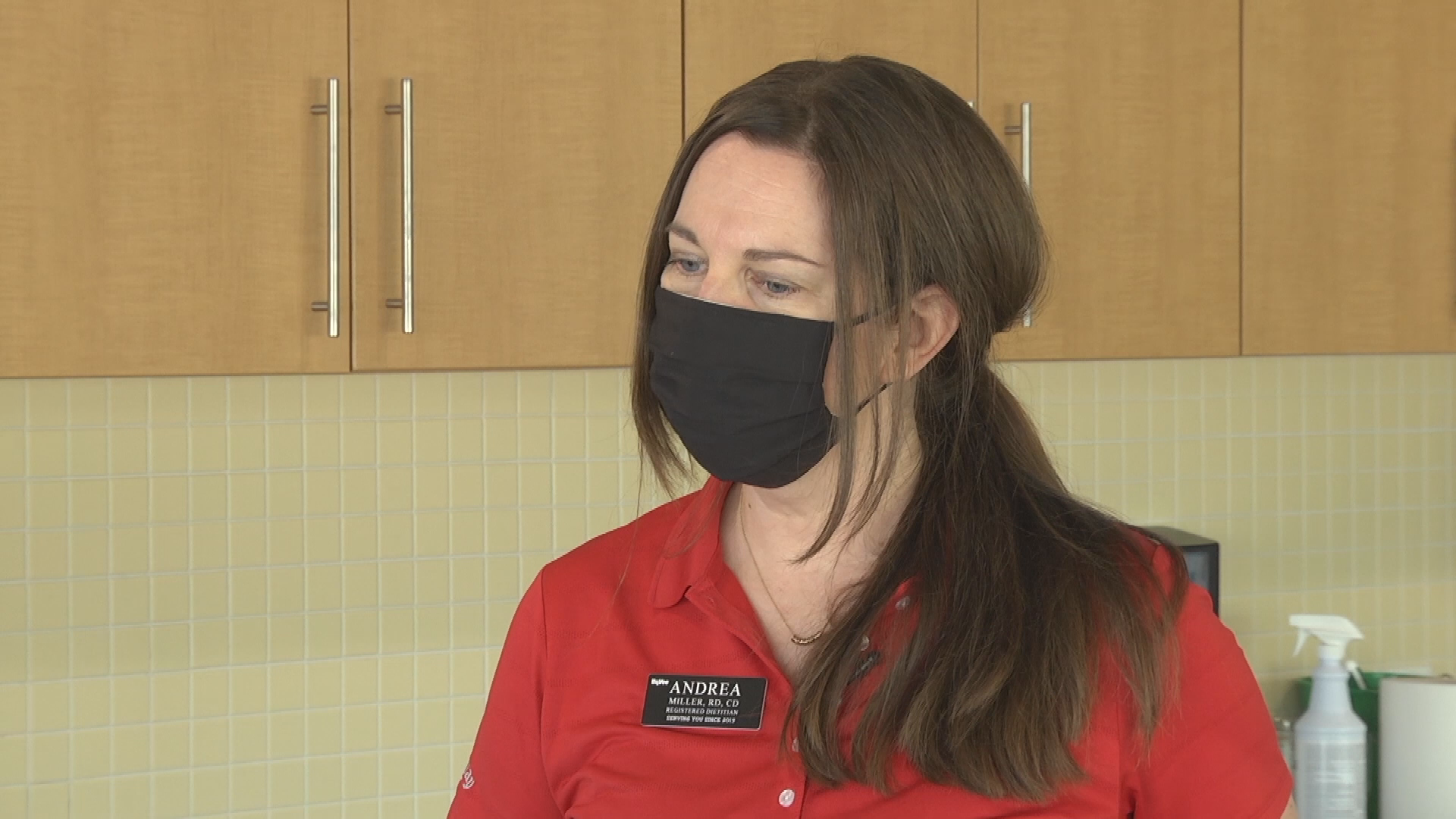 Thumbnail image for TFR Hy-Vee Dietitian - Cooking with Chick Peas