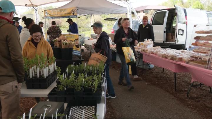 Thumbnail image for Fitchburg Farmers Market 5-7-26